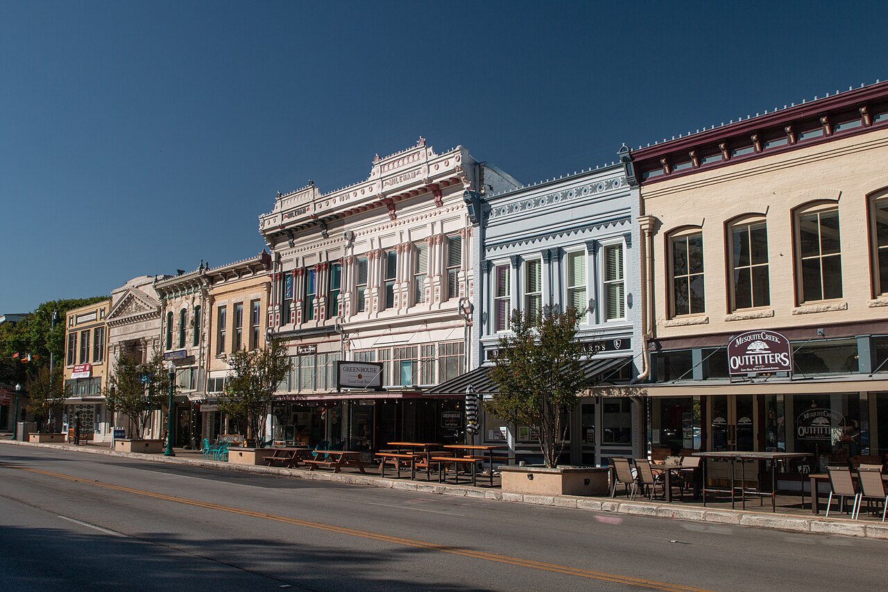 Georgetown, TX neighborhood served by Austin Moving Services